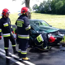 Zobacz zdjęcie: Czołowe zderzenie dwóch Volkswagenów