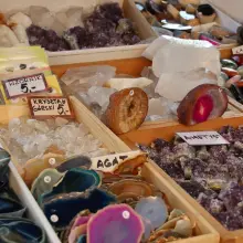 Zobacz zdjęcie: Minerały na stoiskach we Lwówku Śląskim