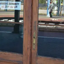 Zobacz zdjęcie: Akty wandalizmu na bolesławieckim dworcu PKP