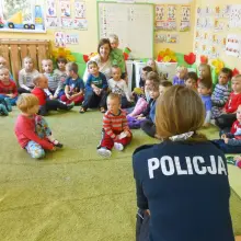Zobacz zdjęcie: Komisarz Lew u przedszkolaków w Gromadce