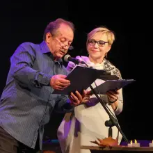 Zobacz zdjęcie: Wręczenie medalu Gloria Artis Krystynie Juszkiewicz