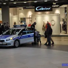 Zobacz zdjęcie: Lubińska policja mówi „Stop wariatom drogowym”