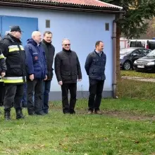 Zobacz zdjęcie: Strażacy-ratownicy ćwiczyli na zbiorniku wodnym Niedów
