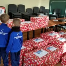 Zobacz zdjęcie: Szlachetna Paczka po raz drugi z Football Academy