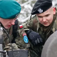 Zobacz zdjęcie: Młodzi strzelcy na szkoleniu saperskim