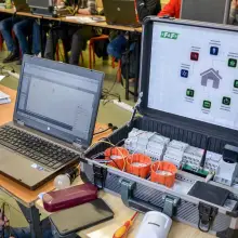 Zobacz zdjęcie: Warsztaty w Zespole Szkół Elektronicznych w Bolesławcu
