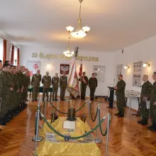 Zobacz zdjęcie: Pożegnanie artylerzystów