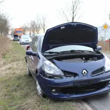 Zobacz zdjęcie: Pięć osób rannych po zderzeniu ciężarówki i dwóch osobówek