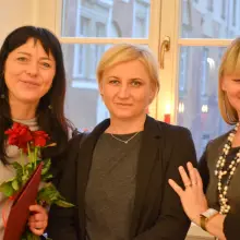 Zobacz zdjęcie: Magdalena Konieczna na wernisażu ekslibrisów