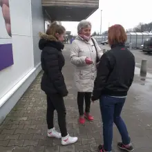 Переглянути фотографію: Завжди є слушний час, щоб підтримати літніх людей