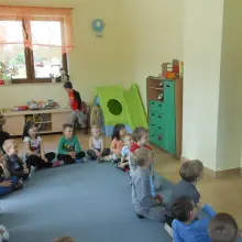 Zobacz zdjęcie: Dzielnicowy z Komisarzem Lwem u przedszkolaków w Tomaszowie