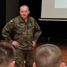 Zobacz zdjęcie: Każdy mężczyzna powinien pójść do wojska…