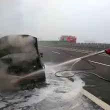 Zobacz zdjęcie: Samochód spłonął na autostradzie A4