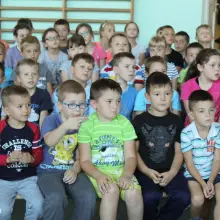 Zobacz zdjęcie: Straż miejska, mrówka i delfin z wizytą w SP nr 3