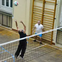 Zobacz zdjęcie: „Mechanik”: Siatkówka łączy pokolenia