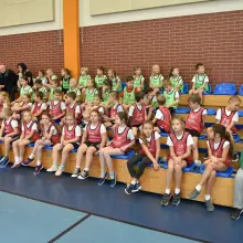 Zobacz zdjęcie: Lekkoatletyka dla Każdego: w zawodach wzięło udział około 300 uczniów podstawówek