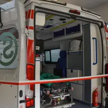 Zobacz zdjęcie: Bolesławiecki szpital z nową karetką