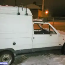 Zobacz zdjęcie: Po pijanemu zniszczyli 65 krzesełek w obiekcie sportowym i auto dostawcze. Mają... 16–17 lat