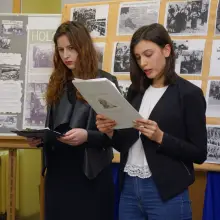 Zobacz zdjęcie: Upamiętnili zagładę dzieci w obozie koncentracyjnym Auschwitz-Birkenau