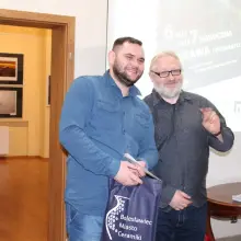 Zobacz zdjęcie: Bartek Witaszczyk, laureat I miejsca oraz Grzegorz Sidorowicz, prezes SF Camera
