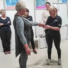 Zobacz zdjęcie: Policjantki o bezpieczeństwie w Strefie Kobiet