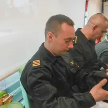 Zobacz zdjęcie: spoKREWnieni służbą mundurowi oddali krew