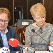 Zobacz zdjęcie: Centrum Wiedzy w Bolesławcu. Podpisanie umowy