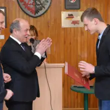 Zobacz zdjęcie: Najzdolniejsi uczniowie szkół ponadgimnazjalnych uhonorowani