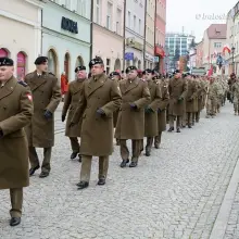 Zobacz zdjęcie: Święto Flagi na bolesławieckim Rynku