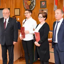 Zobacz zdjęcie: Najzdolniejsi uczniowie powiatowych szkół uhonorowani