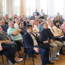Zobacz zdjęcie: Spotkanie z przedstawicielami Platformy Obywatelskiej: Tomaszem Siemoniakiem, byłym szefem MON, posłanką Elżbietą Gapińską i posłem Grzegorzem Furgą