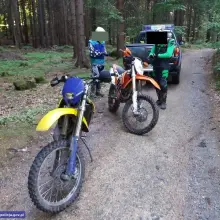 Zobacz zdjęcie: Mundurowi przeciw nielegalnym rajdom kierowców quadów i motocykli