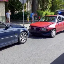 Zobacz zdjęcie: Czołowe zderzenie BMW z Oplem