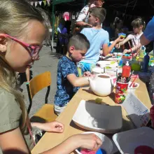 Zobacz zdjęcie: Żyją kolorowo: piknik integracyjny w szkole specjalnej