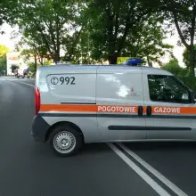 Переглянути фотографію: Акція рятувальників біля стадіону. Витікає газ
