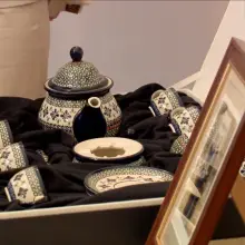Zobacz zdjęcie: Agata Duda podarowała parze książęcej ceramikę z Bolesławca