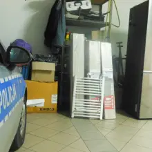 Zobacz zdjęcie: Recydywista włamał się do domu jednorodzinnego. Ukradł m.in. sprzęt do windsurfingu