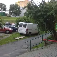 Zobacz zdjęcie: Łukasiewicza: „Traktują trawnik jak plac budowy”