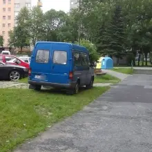 Zobacz zdjęcie: Łukasiewicza: „Traktują trawnik jak plac budowy”