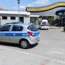 Zobacz zdjęcie: Reanimacja na basenie w Osiecznicy