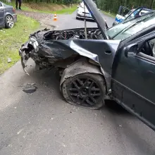 Zobacz zdjęcie: Kolizja między Osiecznicą a Tomisławiem. Kierowca BMW ranny