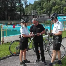 Zobacz zdjęcie: Patrole rowerowe kontrolują akweny