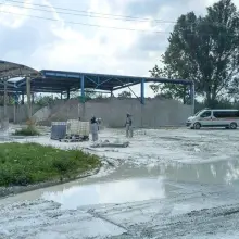 Zobacz zdjęcie: Wyciek kwasu siarkowego w zakładzie Surmin-Kaolin
