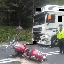 Zobacz zdjęcie: Śmiertelny wypadek: 52-letni motocyklista zderzył się z tirem