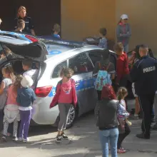 Zobacz zdjęcie: Koloniści opanowali komendę policji
