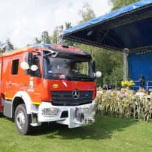 Zobacz zdjęcie: Strażacy z Brzeźnika z nowym wozem