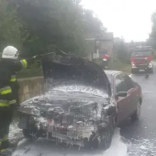 Zobacz zdjęcie: Wypadek i pożar w Starych Jaroszowicach