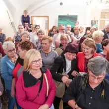 Zobacz zdjęcie: Uczestnicy wystawy prac Jolanty Ajlikow-Czarneckiej