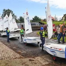 Zobacz zdjęcie: Regaty Błękitna Wstęga Odry z udziałem żeglarzy ze szkółki Sail Swim