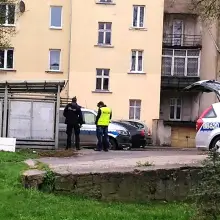 Zobacz zdjęcie: Zwłoki w śmietniku na Chrobrego